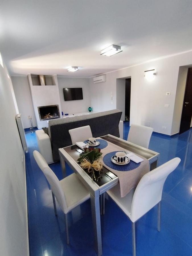 Casa Vacanza "Marinella" ซุลโมนา ภายนอก รูปภาพ
