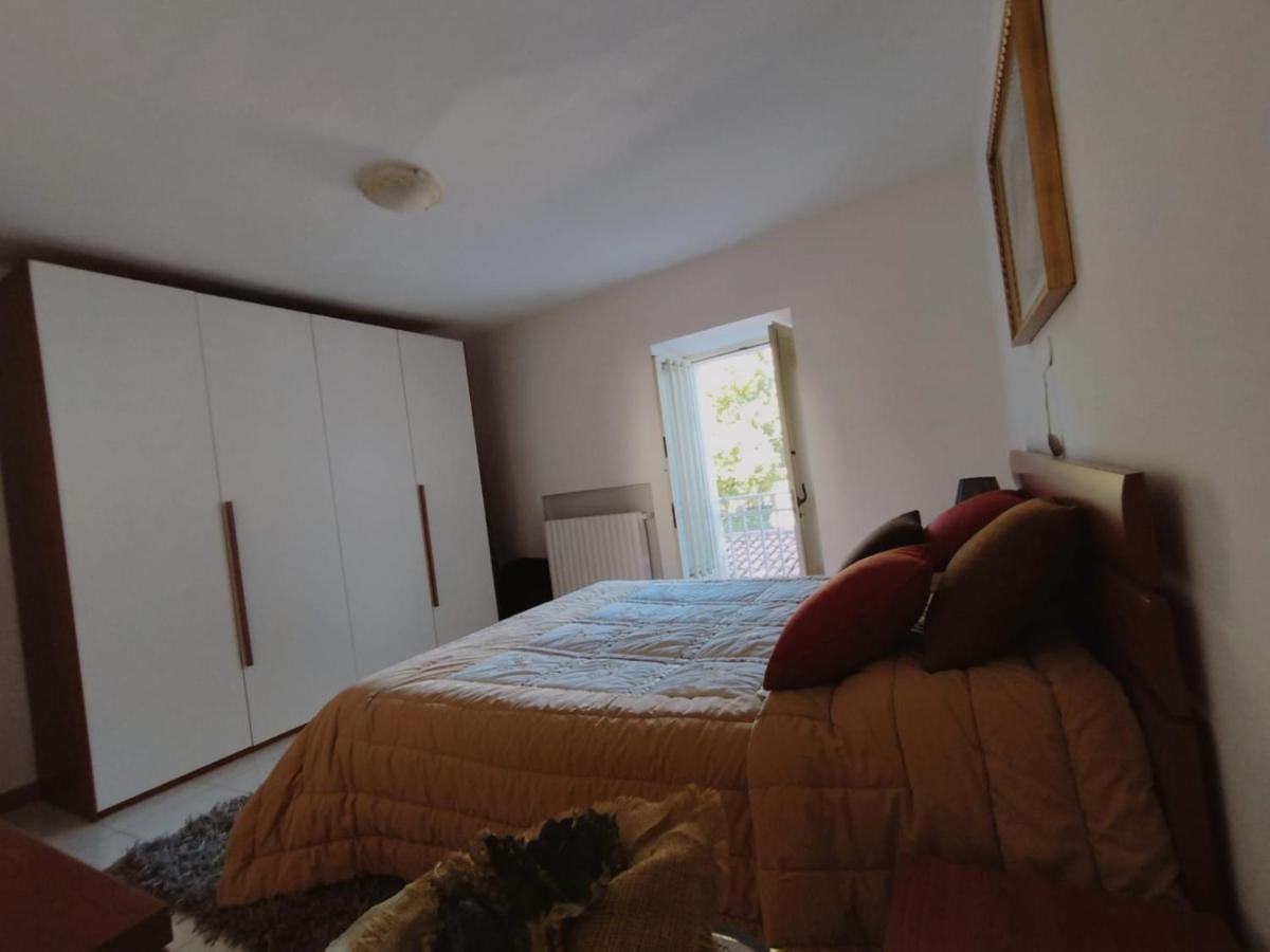 Casa Vacanza "Marinella" ซุลโมนา ภายนอก รูปภาพ