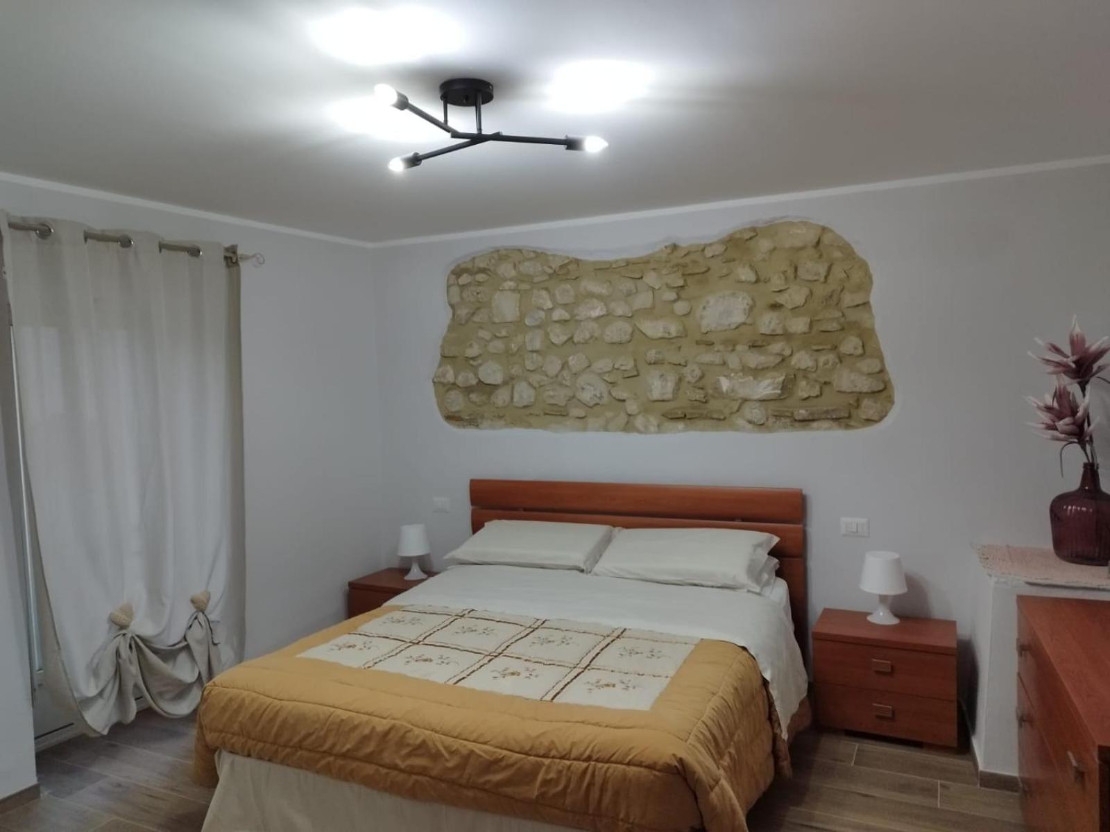 Casa Vacanza "Marinella" ซุลโมนา ภายนอก รูปภาพ